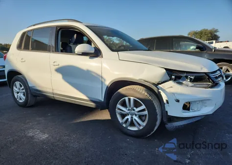 2016 Volkswagen Tiguan S z USA, uszkodzony, nr VIN WVGAV7AX2GW590568